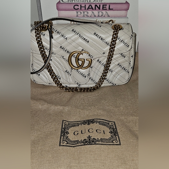 Gucci X BALENCIAGA Calfskin Matelasse Logo Print Small GG Marmont Shoulder Bag - Picture 16 of 17